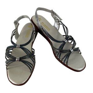 Vintage Fashion Traditions Womens SIze 7.5M Metallic Strappy Sandals
